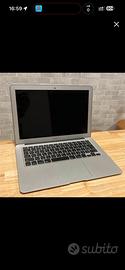 Macbook air 2017 128gb ssd/ 8gb ram