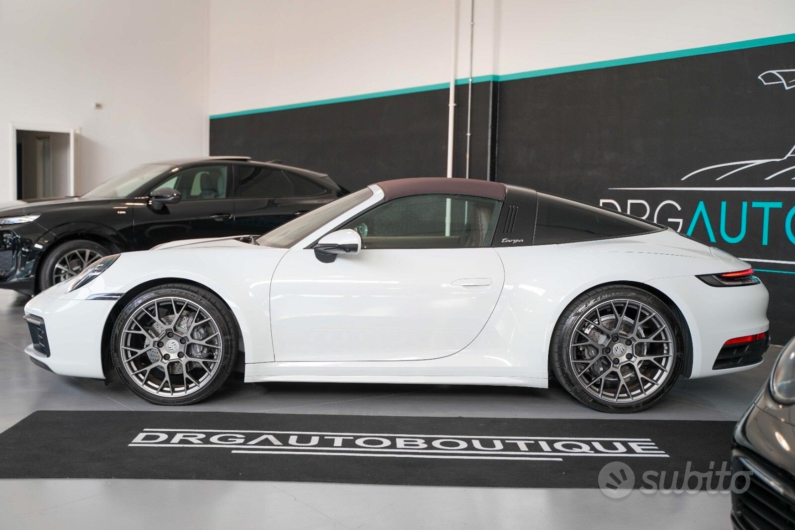 Porsche 911 2022 photo 5