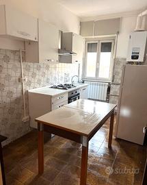 Immobile intero o stanze in malgrate (lecco)