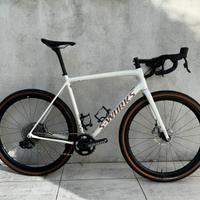 Bici gravel specialized sworks crux 2024