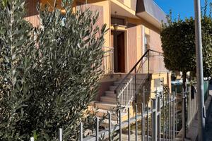 Appartamento indipendente a Falconara Alta