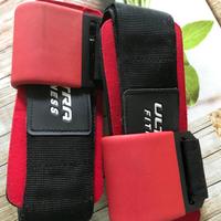 Ganci polsini per sovraccarichi Ultimate Fitness