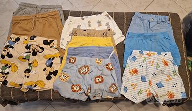 Pantaloncini neonato stock