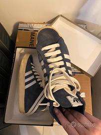Adidas blu e bianche