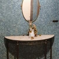 2 IMPORTANTI SPECCHI OVALI MOD. HOLLYWOOD REGENCY 