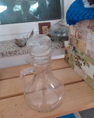 caraffa di vetro con tappo 