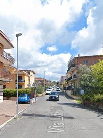 Pavona, monolocale vicino la stazione