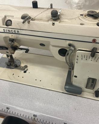 Macchina da cucire SINGER 3 punti