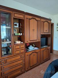 Mobile in legno