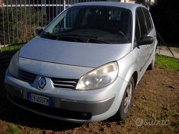 Renault Scenic Scénic 1.9 dCi/130CV Confort