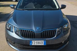 skoda octavia wagon g-tec executive