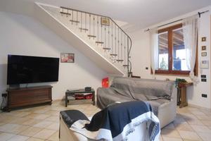 Casa indipendente di 124 m² con 5 locali a Pesaro