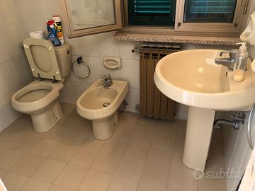 sanitari color champagne completi di rubinetti