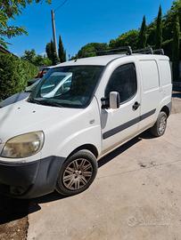 Fiat doblo' 1600 benzina metano