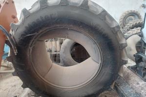 Pneumatico / Gomma per trattore