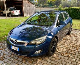 Opel Astra 5p 2.0 cdti Cosmo S 160cv