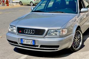 AUDI S6 2.2 Turbo Avant Quattro