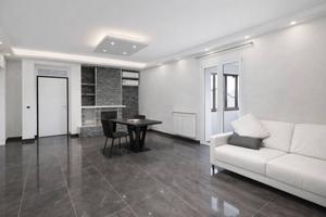 Quadrilocale Indipendente in Bifamiliare - Giardin