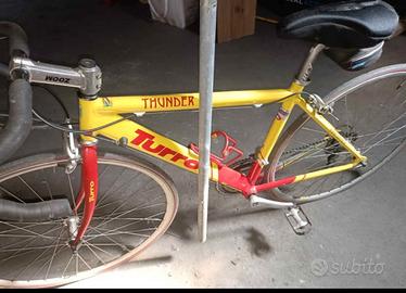 Bici da corsa Thunder Turro Alloy usata poco 