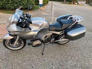 Bmw r 1200 st tenuta da amatore
