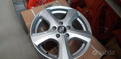 CERCHI IN LEGA 16 MERCEDES VITO
