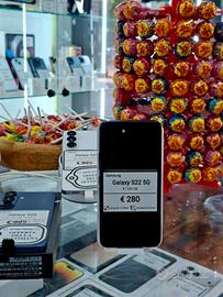 SAMSUNG S22 5G 256GB