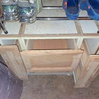 mobiletti grezzi con anta in legno