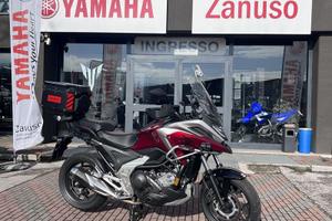 Honda NC 750 DCT cambio automatico pochissimi km