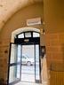 triggiano-locale-1-vetrina-zona-centrale