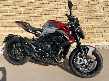 MV AGUSTA Brutale 800 RR SCS