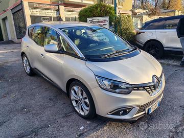 Renault Scenic Scénic dCi 8V 110 CV Energy Bose