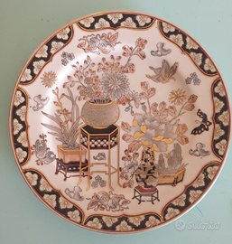 Piatto decorato a mano