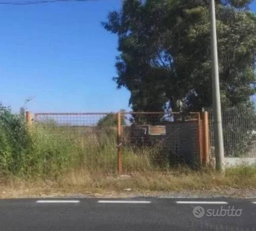 Immobile in asta di 89313 m² a Fiumicino - Altro