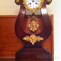 Pendola francese lyra del 1800