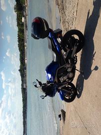 Moto Fazer 1000
