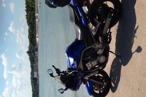 Moto Fazer 1000