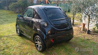 Microcar  Dué young