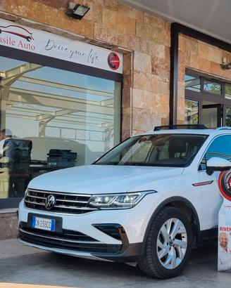 Volkswagen Tiguan Tetto Panoramico II 2.0 tdi Eleg