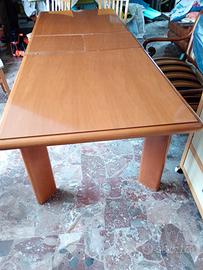 Tavolo allungabile + sedie