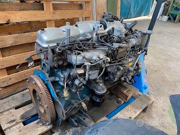 Toyota Land Cruiser HJ 60  motore 2H