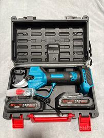 Tranciatrice elettrica a batterie