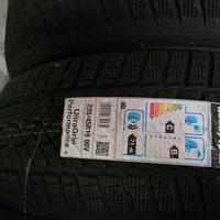 gomme goodyear  235/45 r18  ultra grip 