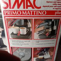 Macchinetta caffè e cappuccino 