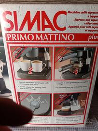 Macchinetta caffè e cappuccino 