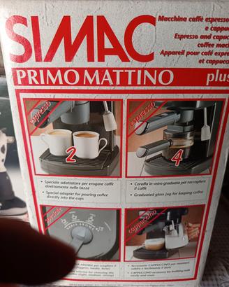 Macchinetta caffè e cappuccino 