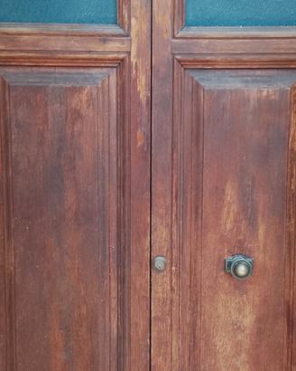 portone in legno massello