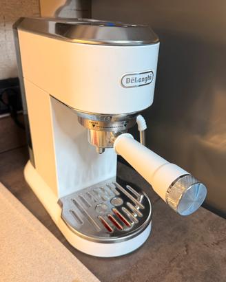 Macchina del caffe De Longji Dedica Duo