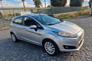 Ford Fiesta 1.5 TDCi 75CV 5 porte Titanium