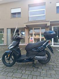 Scooter Kymko Agility  16+ 125