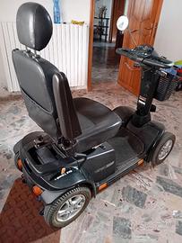 Scooter elettrico per anziani